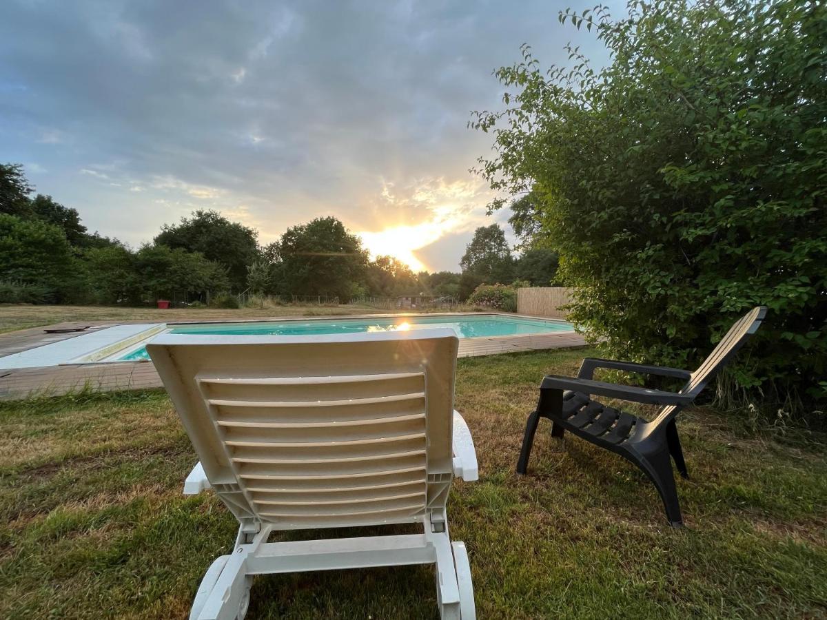 Maison Perigord Vert Piscine Et Spa La Roche-Chalais Екстериор снимка